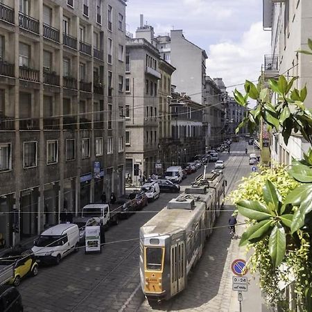 Appartamento Osti 3 Beautifully Furnished Milano Esterno foto