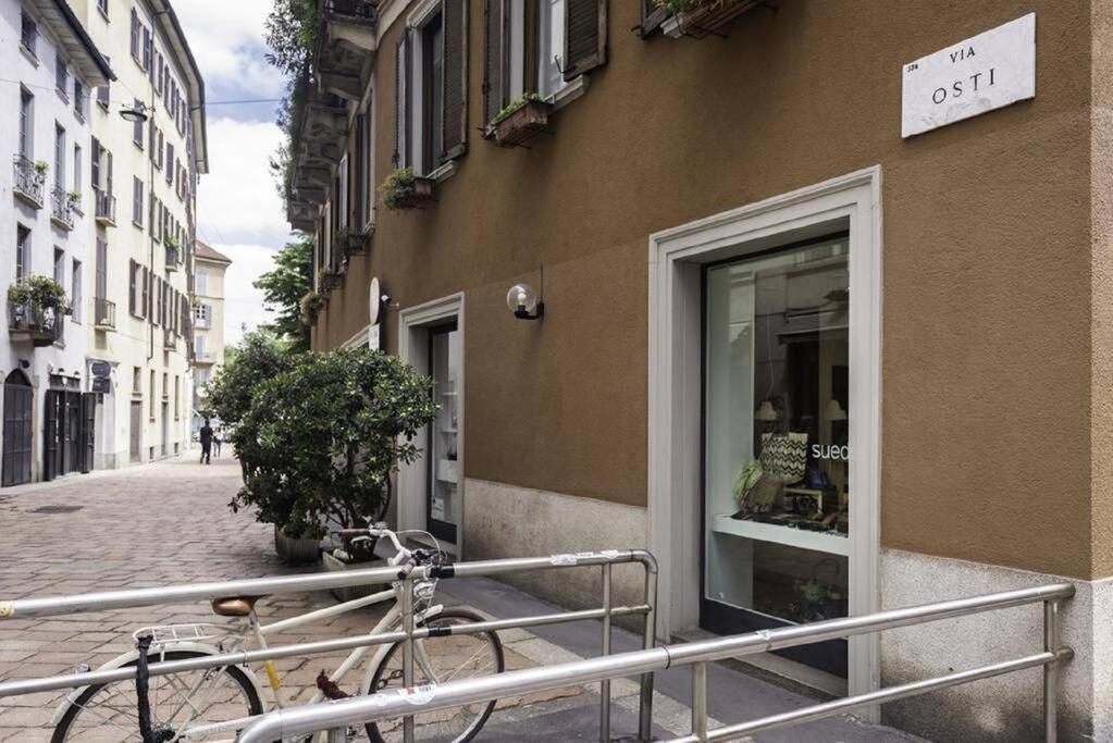 Appartamento Osti 3 Beautifully Furnished Milano Esterno foto